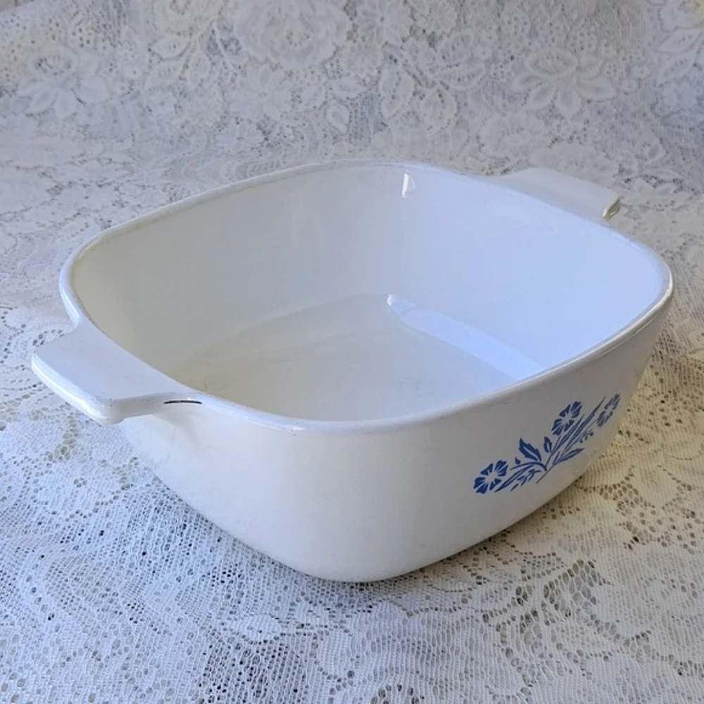 Vtg Corning Ware Blue Cornflower 1.5 QT P-1 1/2-B Casserole Baking Dish no lid
